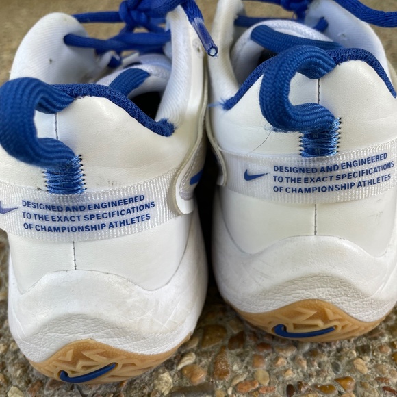 Nike Basketball Volleyball Court Sneakers - Picture 3 of 3